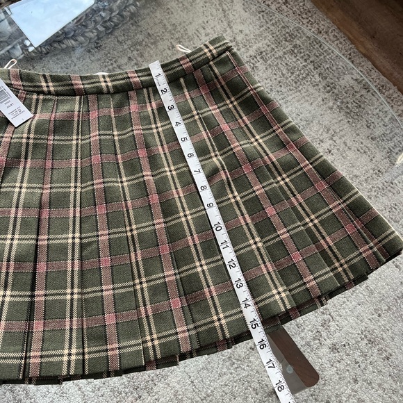 BNWT Aritzia Wilfred Juliet Plaid High Rise Mini Formal Casual Pleated Skirt Sz2 - Picture 7 of 11